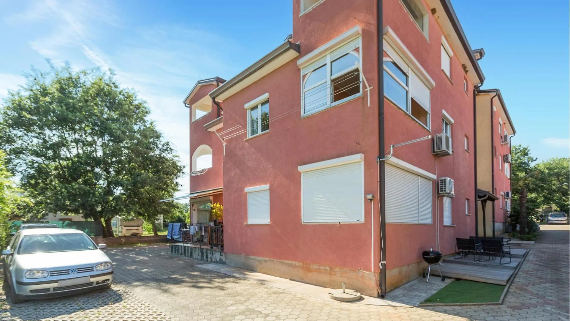 Cozy Apartment In Karigador With Kitchen 0*,  Croatia